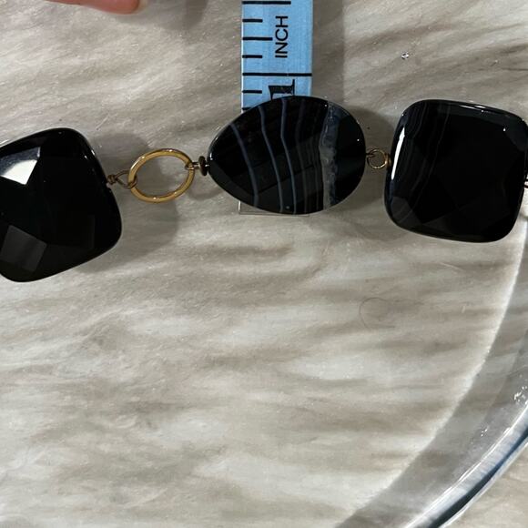 NEW Technibond Onyx Stone Varigated Bead Gold Circular Clasp Statement Necklace - Picture 14 of 15